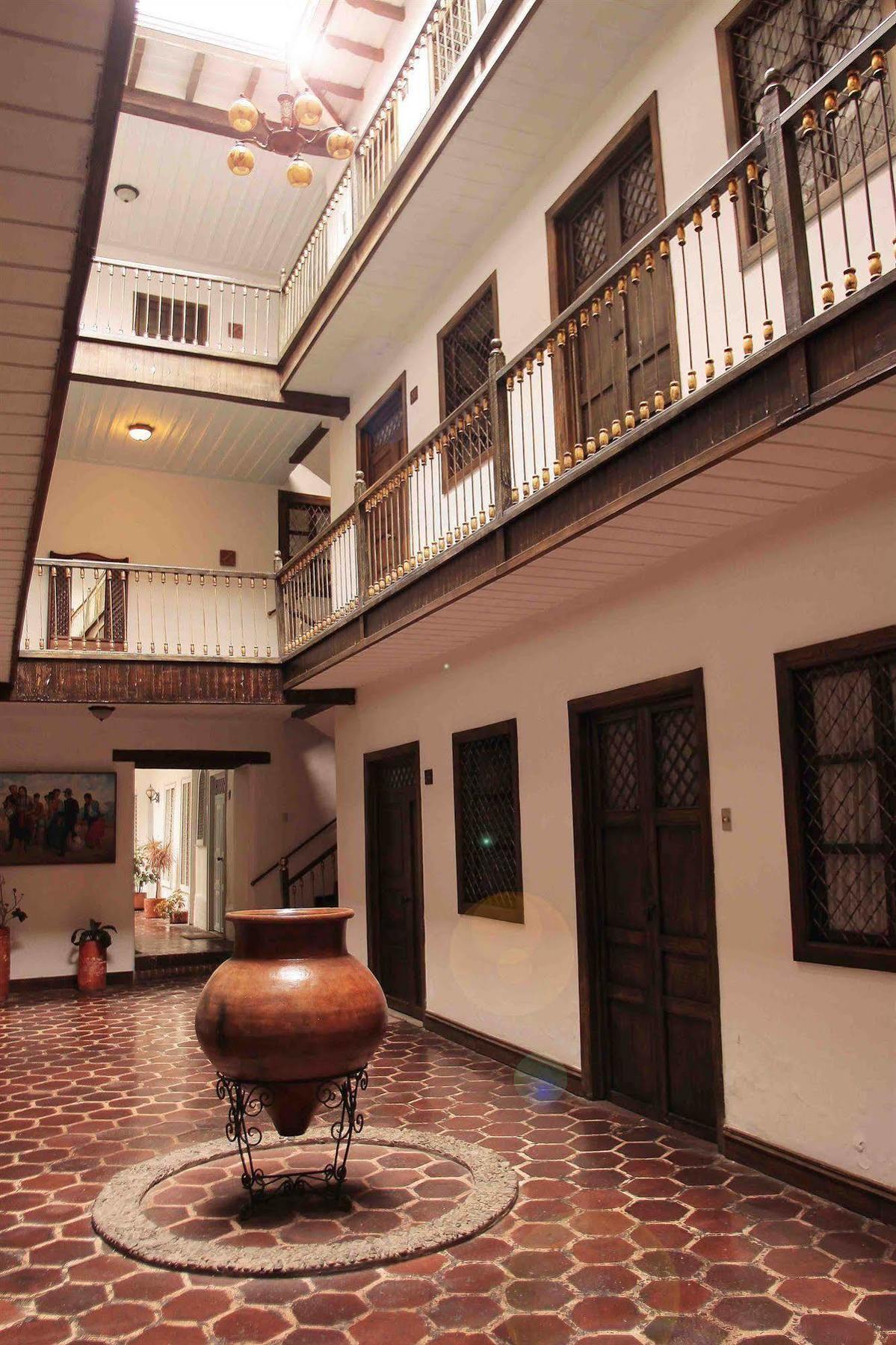 Hotel Inca Real Cuenca Extérieur photo